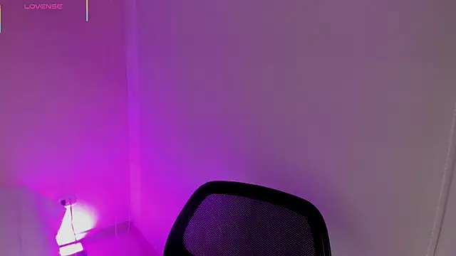 Snapshot of Oriana_Guzman chatting on 02.05.26 Oriana Guzman online show from 02.05.26