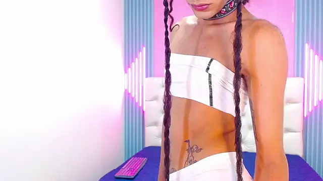 Foxy Ella  online show from 03.19.25