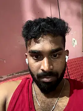 Snapshot of Handsomehunk_4U chatting on 12.01.24 Handsomehunk 4U online show from 12.01.24