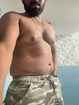 Snapshot of Handsomehunk_4U chatting on 12.09.24 Handsomehunk 4U online show from 12.09.24