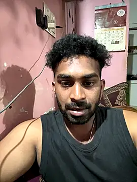 Snapshot of Handsomehunk_4U chatting on 09.23.25 Handsomehunk 4U online show from 09.23.25