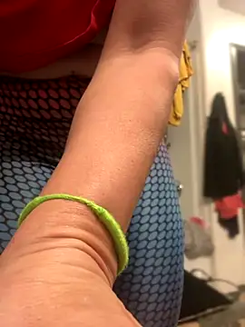 Snapshot of SexyB214 chatting on 11.20.25 SexyB214 online show from 11.20.25