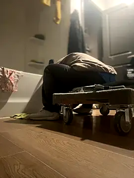 Snapshot of SexyB214 chatting on 11.22.25 SexyB214 online show from 11.22.25