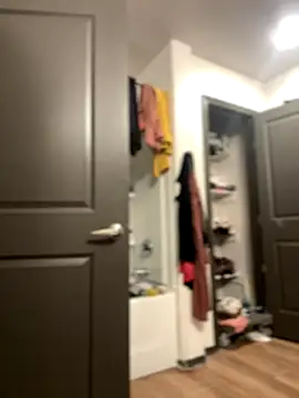 Snapshot of SexyB214 chatting on 12.16.25 SexyB214 online show from 12.16.25