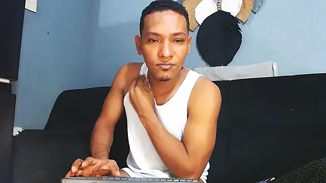 Grandeygruesa1 online show from 03.27.26