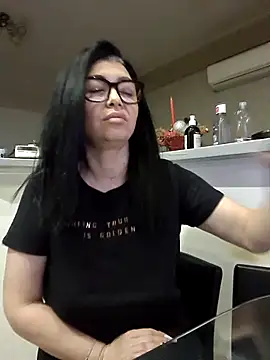 Milf Abigail online show from 11.17.25