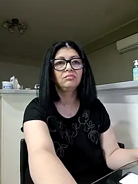 Milf Abigail online show from 04.20.26