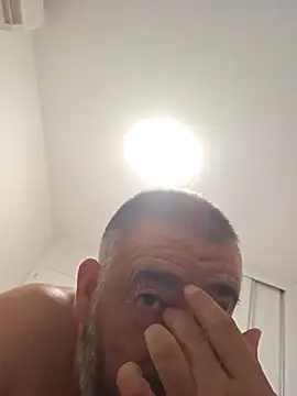 Snapshot of polla_calientes47 chatting on 09.14.25 polla calientes47 online show from 09.14.25