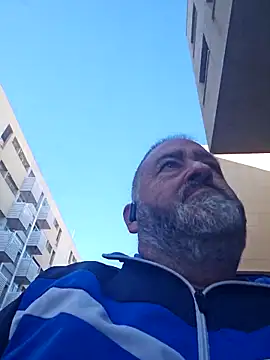 Snapshot of polla_calientes47 chatting on 11.28.25 polla calientes47 online show from 11.28.25