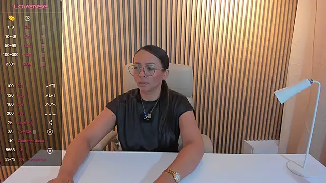 Snapshot of lulu_072 chatting on 02.26.25 lulu 072 online show from 02.26.25