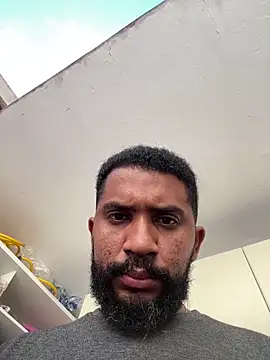 MiddlingAffluent online show from 03.30.26