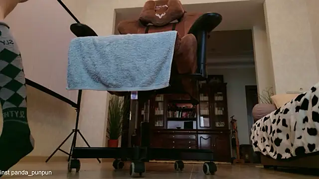 Neko Kimiko online show from 02.14.26