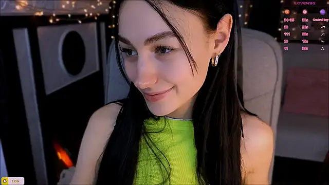 CosmicFaye online show from 12.03.24