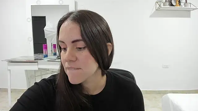 Snapshot of AURORA_FRANKLIN chatting on 10.16.25 AURORA FRANKLIN online show from 10.16.25