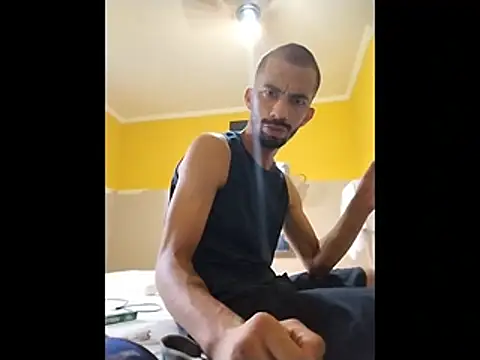 UncutToyBoy23cm online show from 01.13.26