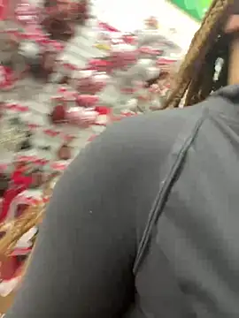 MelSaunders online show from 12.10.24