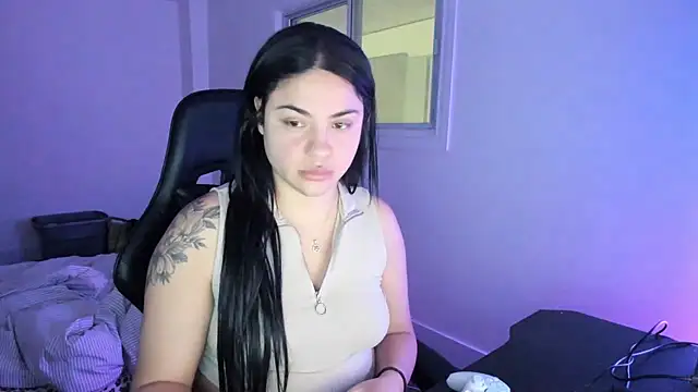 MelSaunders online show from 02.13.25