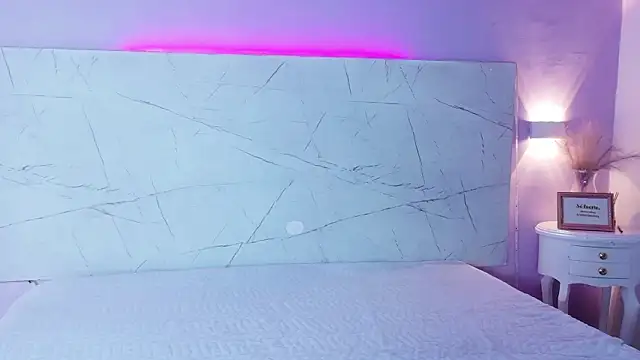 Snapshot of AbrilBrent chatting on 02.02.26 AbrilBrent online show from 02.02.26