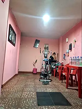 gatadeojosclaros online show from 04.12.26