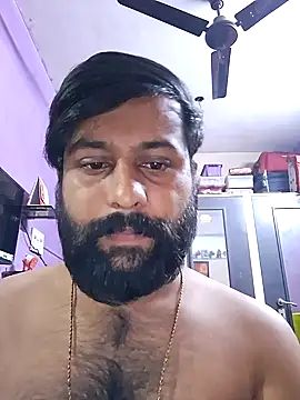 Snapshot of GlassBarge9 chatting on 12.28.24 GlassBarge9 online show from 12.28.24