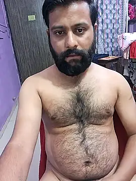 Snapshot of GlassBarge9 chatting on 01.04.25 GlassBarge9 online show from 01.04.25