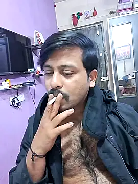 Snapshot of GlassBarge9 chatting on 01.07.25 GlassBarge9 online show from 01.07.25