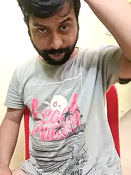 Snapshot of GlassBarge9 chatting on 10.03.25 GlassBarge9 online show from 10.03.25