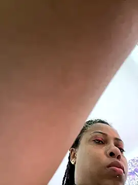 BrianaHazel online show from 11.05.25