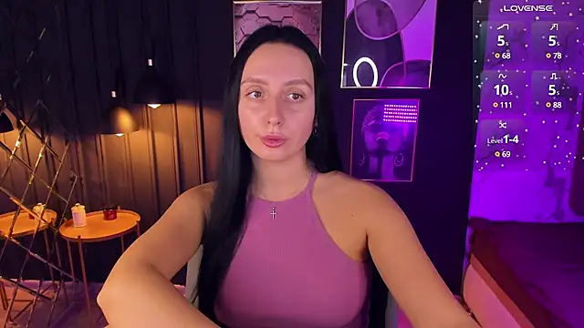 Christy Calypso online show from 12.15.24