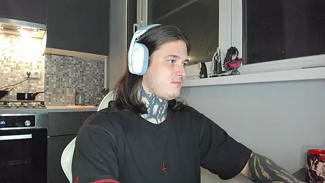  torfin  online show from 03.04.25