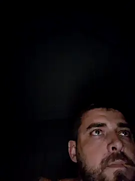 Snapshot of Dat1994 chatting on 12.01.25 Dat1994 online show from 12.01.25