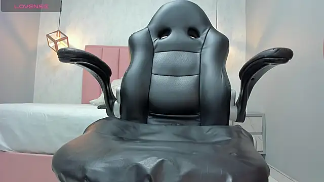 chelsyquinn online show from 02.20.26