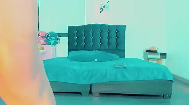  Riannagarcia  online show from 03.07.25