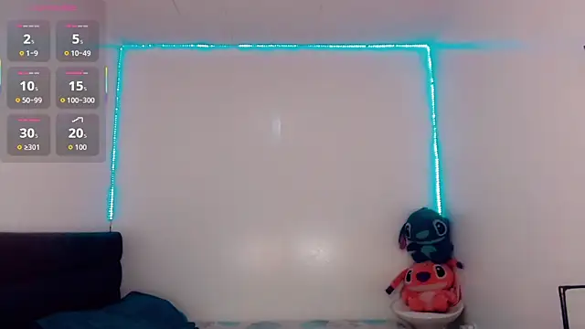  Riannagarcia  online show from 09.16.25