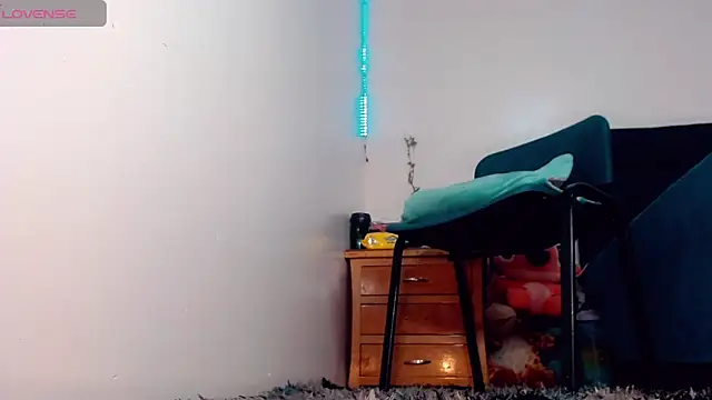  Riannagarcia  online show from 11.27.25