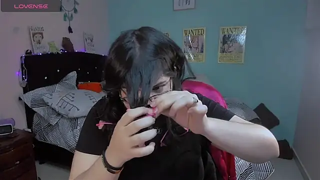 Aria Fullbuster online show from 03.05.25