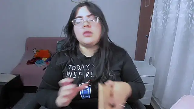 Aria Fullbuster online show from 11.13.25