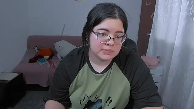 Aria Fullbuster online show from 11.14.25