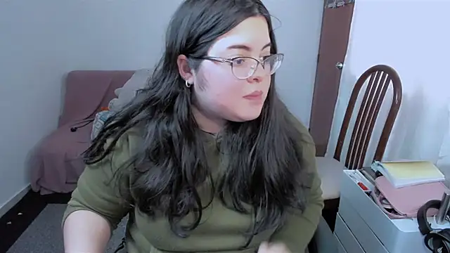 Aria Fullbuster online show from 02.05.26