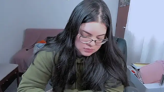 Aria Fullbuster online show from 02.06.26