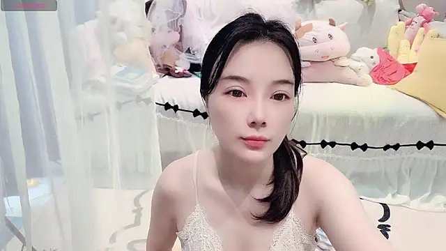 AKiKi711 online show from 05.22.26