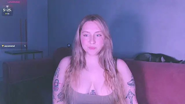 Snapshot of Oh_mylissa chatting on 11.07.25 Oh mylissa online show from 11.07.25