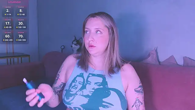 Snapshot of Oh_mylissa chatting on 11.28.25 Oh mylissa online show from 11.28.25