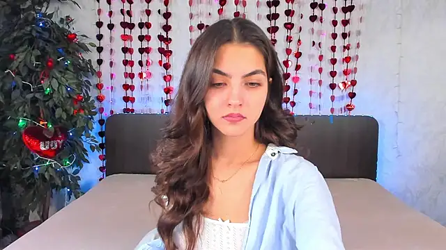 Milana Crystal  online show from 02.06.25