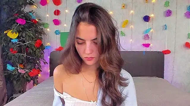 Milana Crystal  online show from 03.23.26