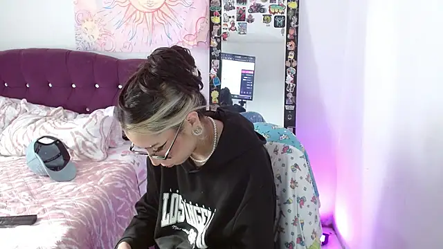 squirt charlott online show from 11.14.25