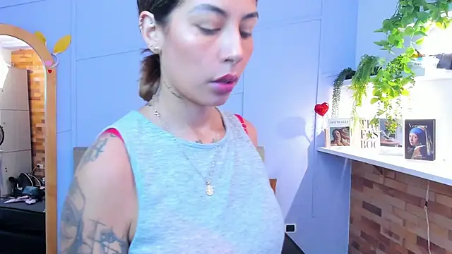 Georgina-coule online show from 10.21.25