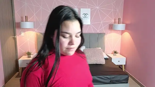 Snapshot of zara__sweet chatting on 07.22.26 zara sweet online show from 07.22.26