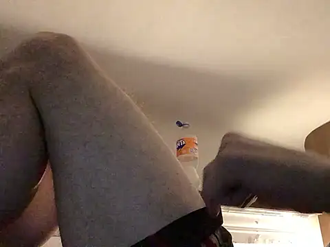 Snapshot of Hebrewhammers42 chatting on 12.20.24 Hebrewhammers42 online show from 12.20.24