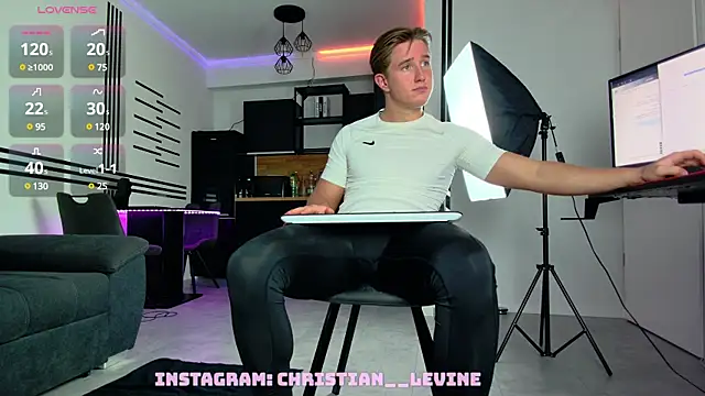 ChristianLevine  online show from 02.09.25